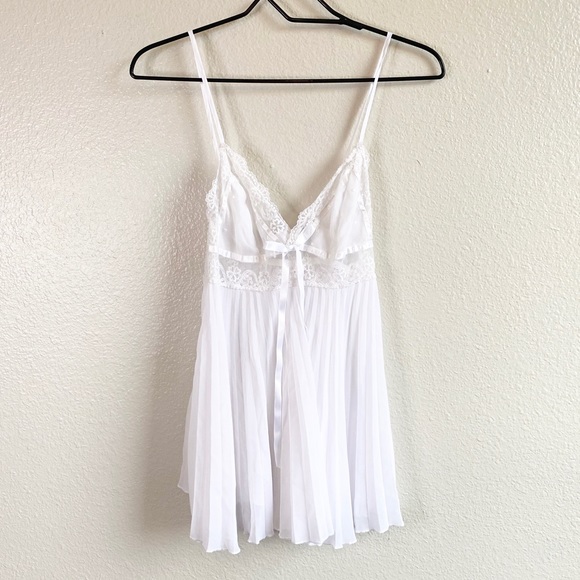 Cinema Etoile Other - Cinema Etoile Seductivewear White Lace Ruffle Babydoll Nightgown Medium